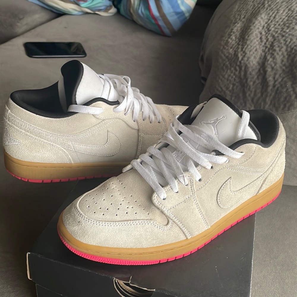 Jordan 1 Low